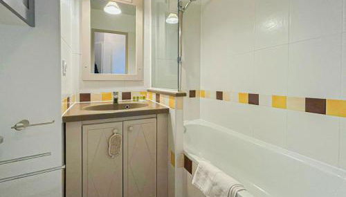 Ange Gardien - AC, Parking, Piscine - Photo 5, towels