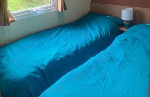 3 Bed Caravan - Sleeps 6 - Pets - Parking - Wifi - Foto 7
