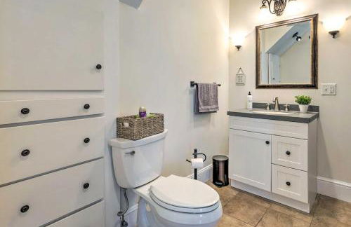 Mystic Refuge with Patio Less Than 1 Mi to Downtown! - Foto 16