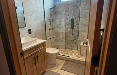 Blue Owl - Tree House Views! Couples Getaway! - Foto 19