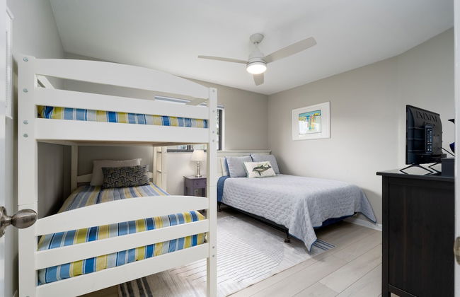 Beautiful Private Pool Home In-between Fort Myers Beach And Sanibel Island 3 Bedroom Home by RedAwning - Foto 6