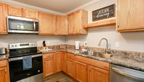 MidLong Term Rental Cozy Home at Mary Roberts - Foto 5