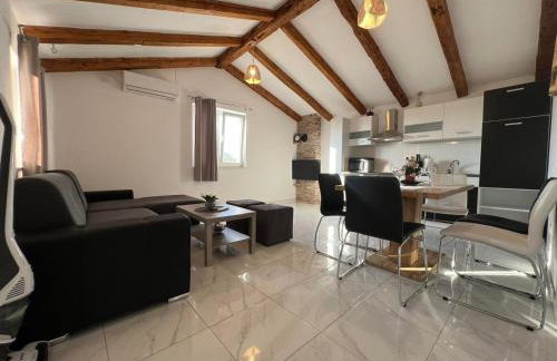 Apartman Lorena - Photo 15