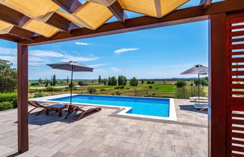 Cozy Home In Kakma With Lake View - Foto 9