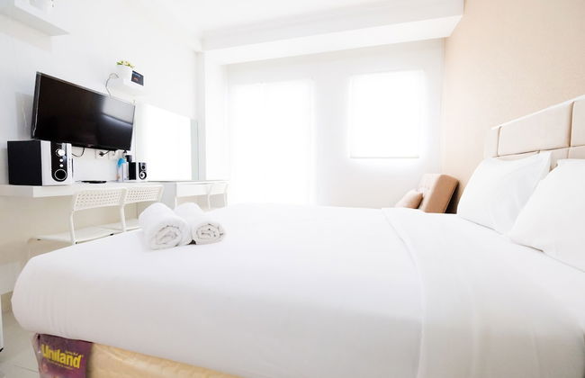 Studio Signature Park Grande Apartment Near Mt Haryono - Photo 2