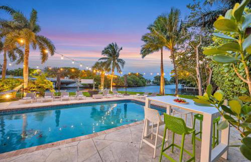 180 of Waterfront Heated Pool Walk To Beach Paradise Point Key RESIDENCES - Foto 10