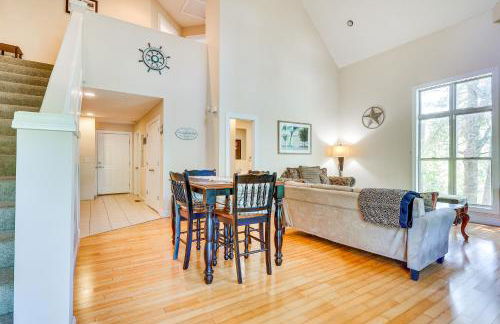 Double Springs Cabin Stay with Deck and Shared Dock! - Foto 7