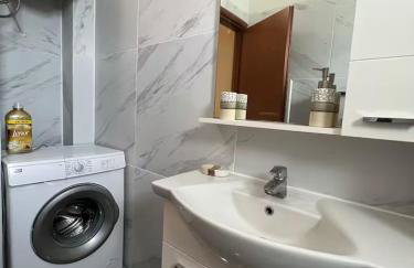 King George - Photo 20