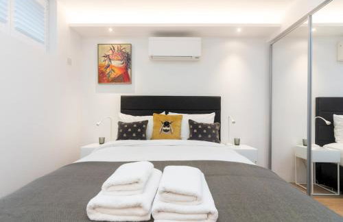 Chic & Cozy Flat in SW London, Perfect Location! - Pass the Keys - Foto 7