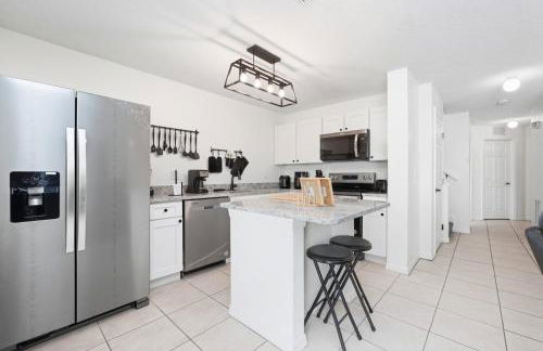 Pond View Club Cortile Resort Pool Hot Tub Theme - Foto 5