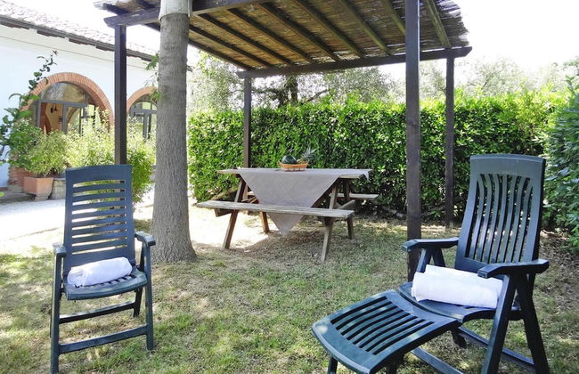 Apartment in Vinci With Pool & Wellness - Foto 18