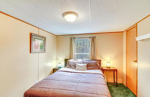 Nancy Cabin with Fire Pit Near Lake Cumberland! - Photo 14