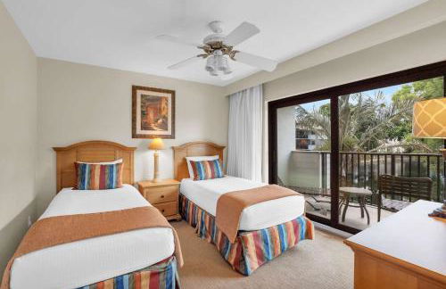 End Unit with Resort Views From Lanai - Foto 17