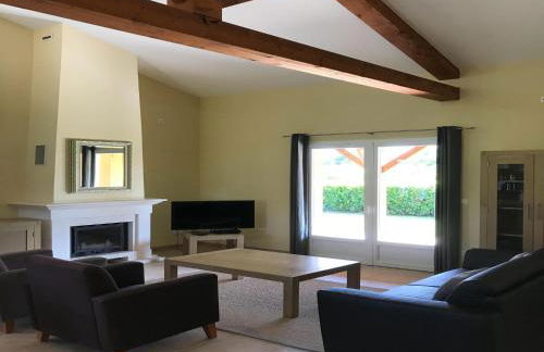 Amazing Holiday Home in Les Forges With Terrace - Foto 37