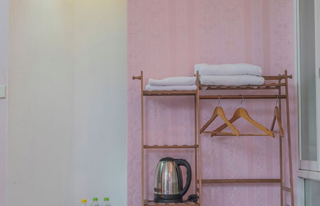 La Sen Tay Ho Homestay - Photo 23