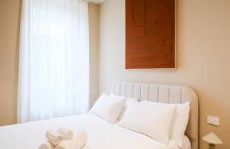 Balcony Double Suite - 3 min walk to Benina Express - Foto 4