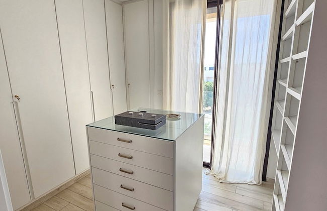 Stylish Luxe House with Garden Marsa - Foto 3