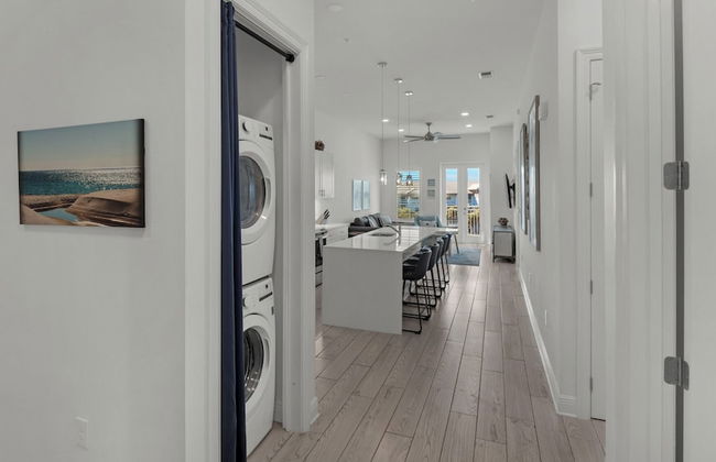 Modern + New Construction & Gulf Views; 3 Pools & Steps to Beach - Foto 39