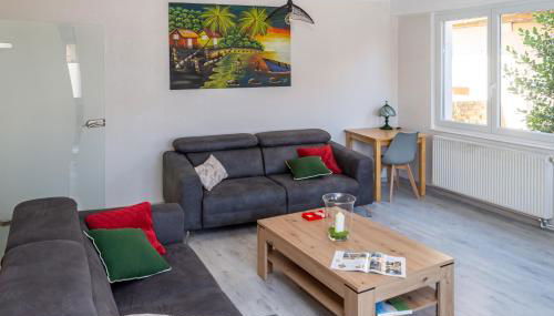 MA ROSE DES LUMIERES maison indépendante 6 personnes avec grande cour - Foto 2