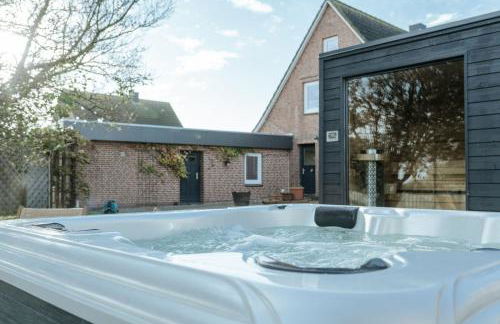 Wunderschöne FeWo direkt am Meer mit Whirlpool & Sauna - Photo 26