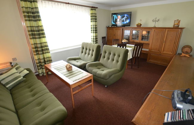 House With the Pool and Fenced Garden, Great View at Trosky Castle - Photo 9