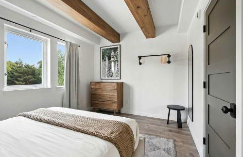 Kerns 6BR Gem - New Build Spanish Flair - Photo 35