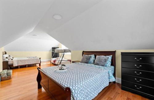 555-2 6BR Quincy - Spacious Apt near Perry Beach - Foto 18