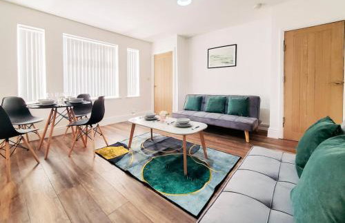 Spacious 3 Bedroom Home - Near Nec, Birmingham Airport & Solihull - Foto 1