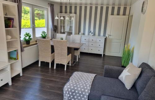 **Ferienhaus Kehrwieder** nahe der OSTSEE - Foto 3