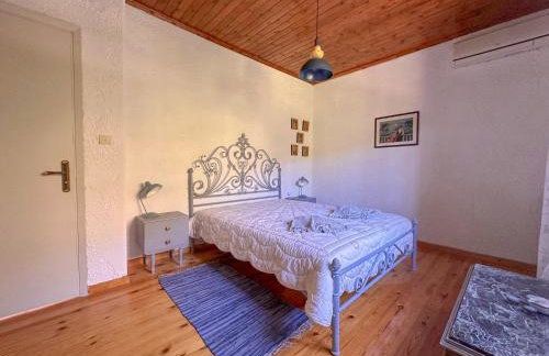 Casa Calma Country Villa Escape with Private Pool - Photo 18