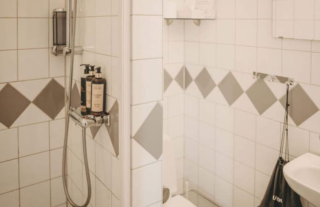 4 Star Hotel Room With Free Breakfast - Foto 10