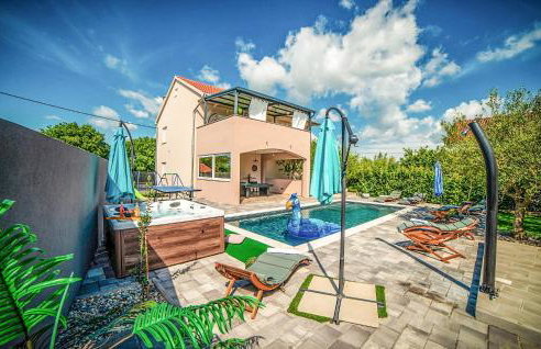 4 Bedroom Nice Home In Polaca - Foto 3