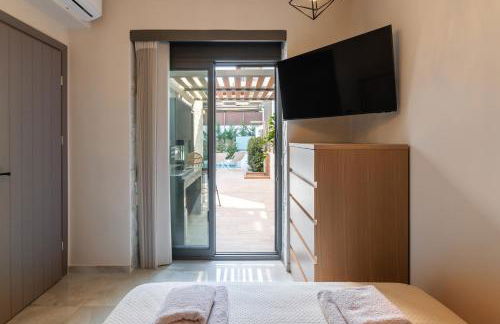 Domenica Diamond Villas - Heated Pool & 80m from the Beach - Foto 19