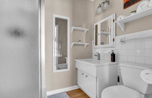 Four Bed Home with Pool Game Room Bar Near Beach - Foto 61