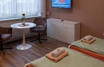 Top-moderne Ferienwohnung und Apartments auf früherem wunderschönen Bauernhof im Elbe-Elster-Kreis in Brandenburg bei Herzberg-Elster, Schönewalde, Holzdorf - Foto 48