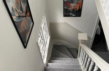 Spacious 7-Bedroom Victorian House - Foto 36