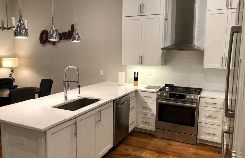 New Luxury Oxford Square Condo at Harrison Square - Foto 29