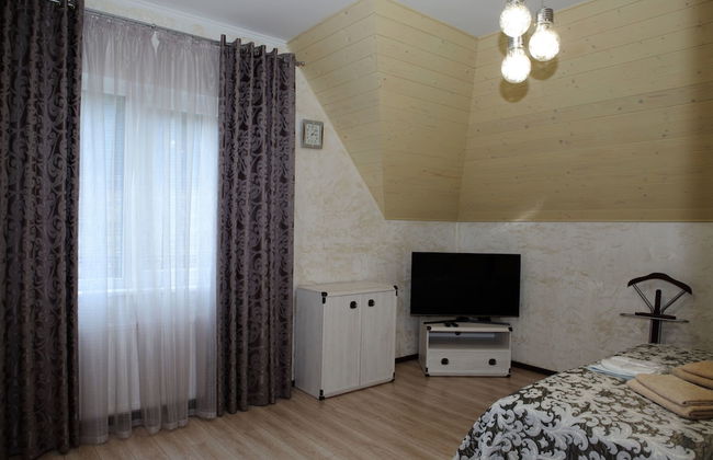 FAVAR Carpathians - Photo 6