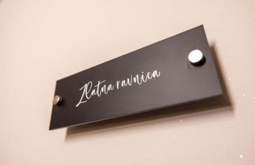 Apartmani i sobe Kralj Zvonimir - Foto 47