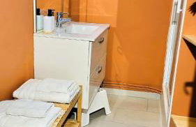 Appartement rénové tout confort - au pied des Pyrénées - Photo 3