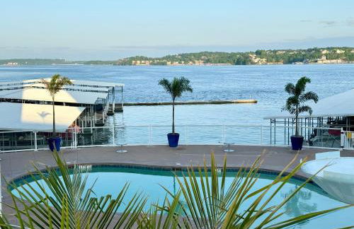 Beautiful Lakeside Oasis - Foto 17