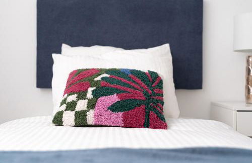 Espectacular piso reformado al lado del rio Turia - Foto 32