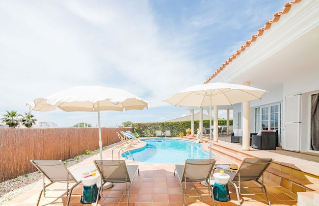 Villa Maricel - Villa With Private Pool. Free Wifi - Foto 21