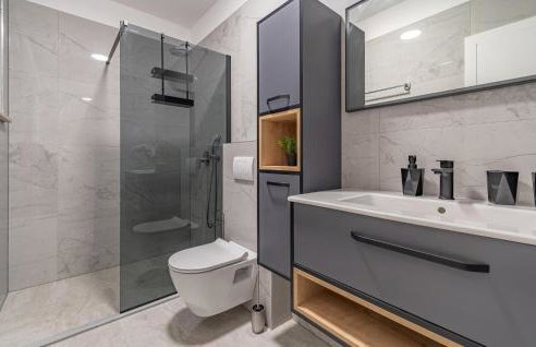 5 Bedroom Nice Home In Vidulini - Photo 41