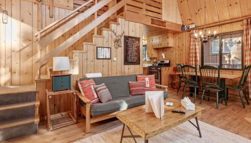 The Sugar Loft - Cozy cabin located in one of the quietest neighborhoods! Relax and recharge! - Foto 4
