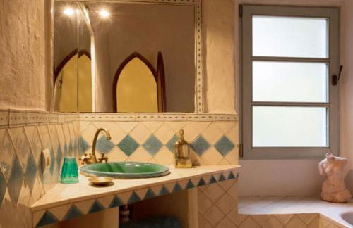 Sitges Hill Retreats-Masia Nur 22 bedrooms divided over 9 houses for max 44 guests - Foto 35