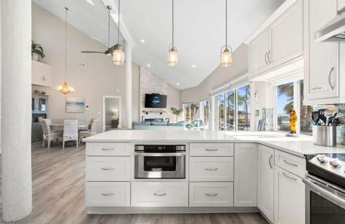 New! Pirate`s Cove! Waterfront! 2 Dog Friendly, Free Activities Included! - Foto 26