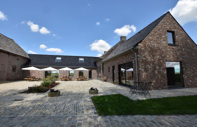 Spacious Holiday Home With Pond in Poperinge - Photo 1