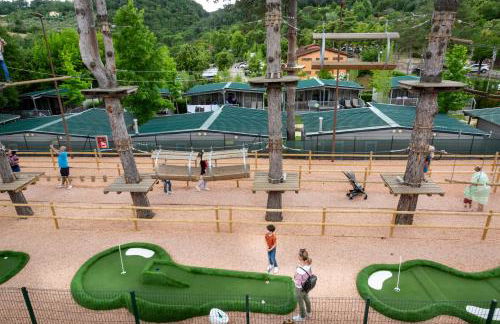 Villa Norcenni Aparthotel - Photo 105