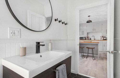 The Return to Woods - Newly Designed & Renovated - Foto 27